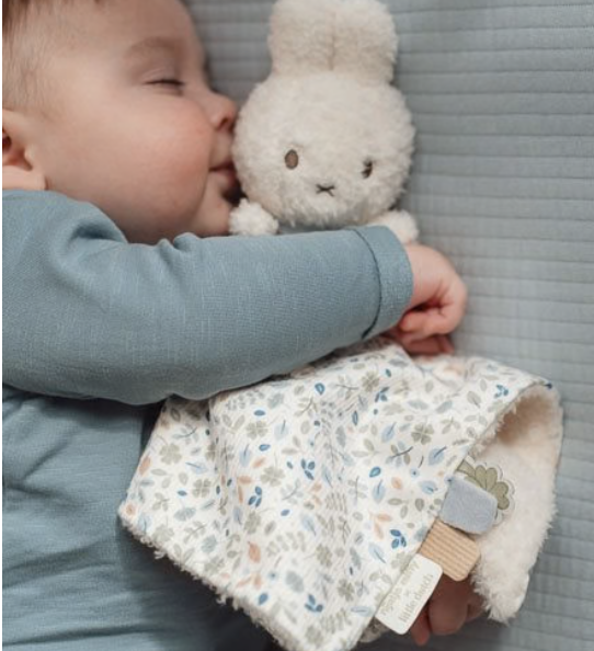 Doudou Carré - Miffy - Lucky Leaves